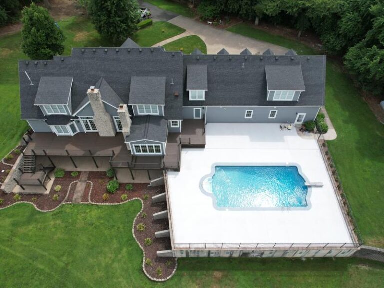 Lafrancis_Pool_1_Cropped_800x600